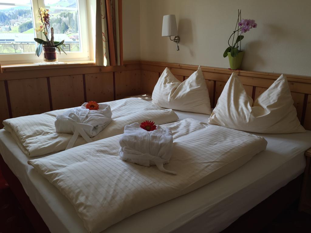 Hotel Gasthof Schweizerhaus Stuhlfelden エクステリア 写真