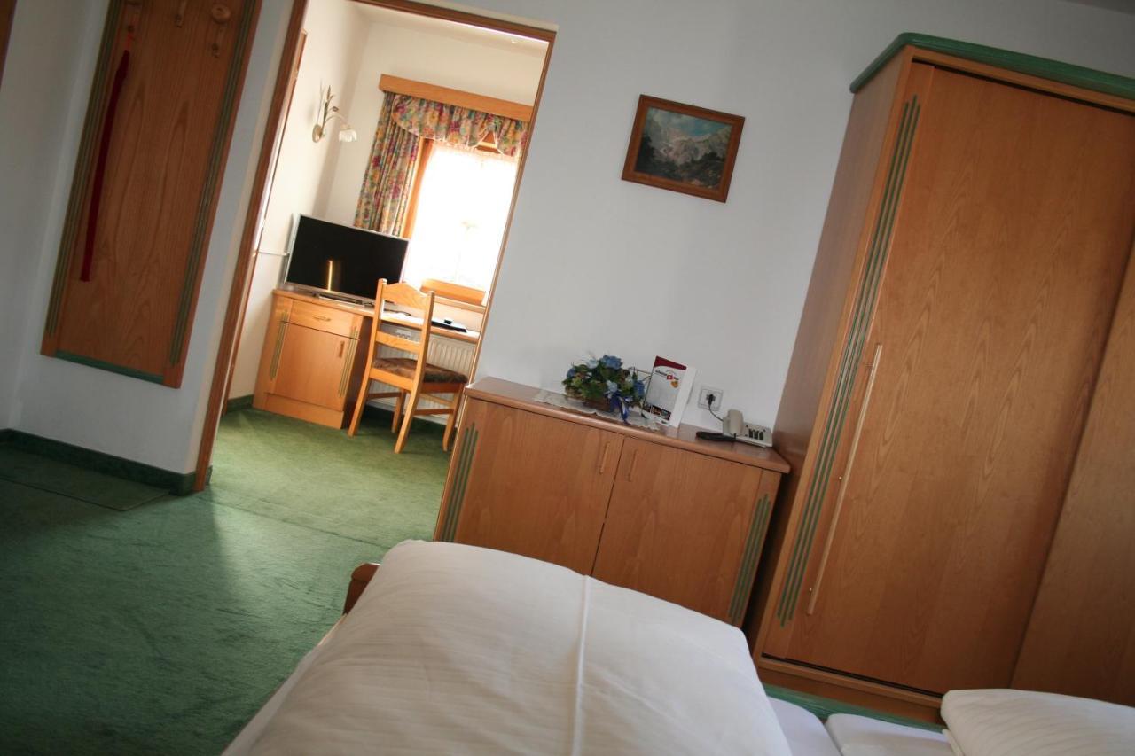 Hotel Gasthof Schweizerhaus Stuhlfelden エクステリア 写真