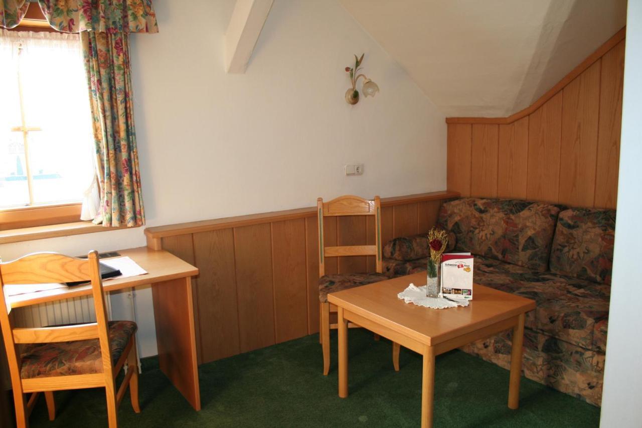 Hotel Gasthof Schweizerhaus Stuhlfelden エクステリア 写真