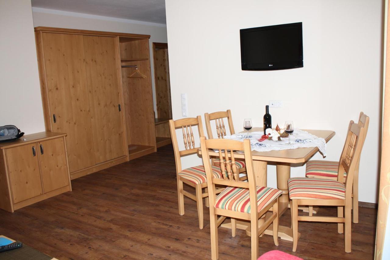 Hotel Gasthof Schweizerhaus Stuhlfelden エクステリア 写真