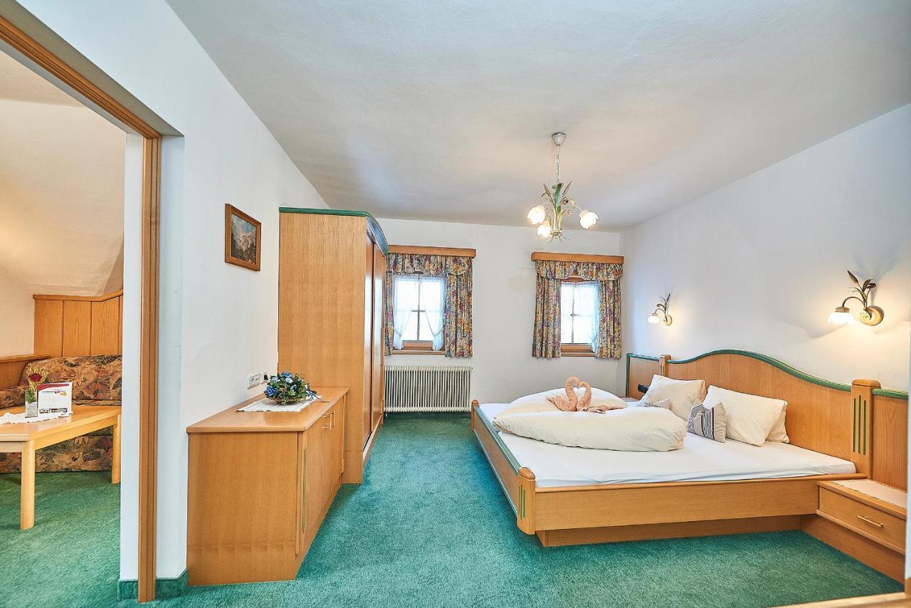 Hotel Gasthof Schweizerhaus Stuhlfelden エクステリア 写真